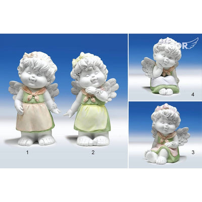 Engel Olga im Dirndl